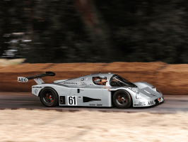 motorsport_-_gw-fos-24_-_sauber-mercedes_-_c9